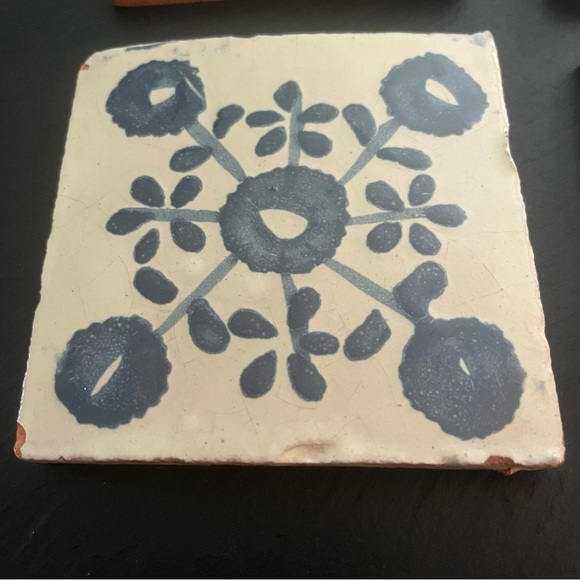 Mexican Hand Painted Terra-Cotta Talavera Vintage Tiles Set of 4 - Picture 5 of 14